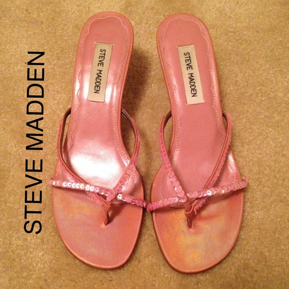 NWOT Steve Madden Pink Sequin Heels