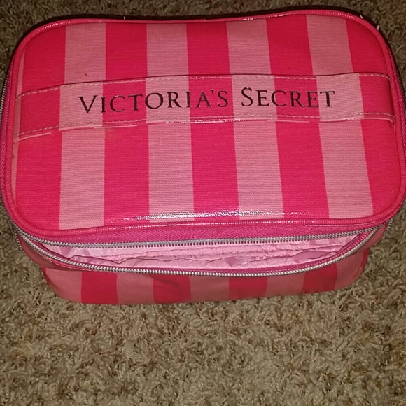 Victoria's Secret PINK makeup bag!