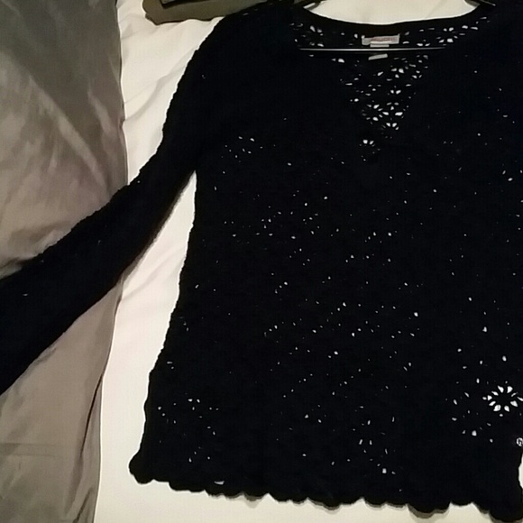 Hollister sweater
