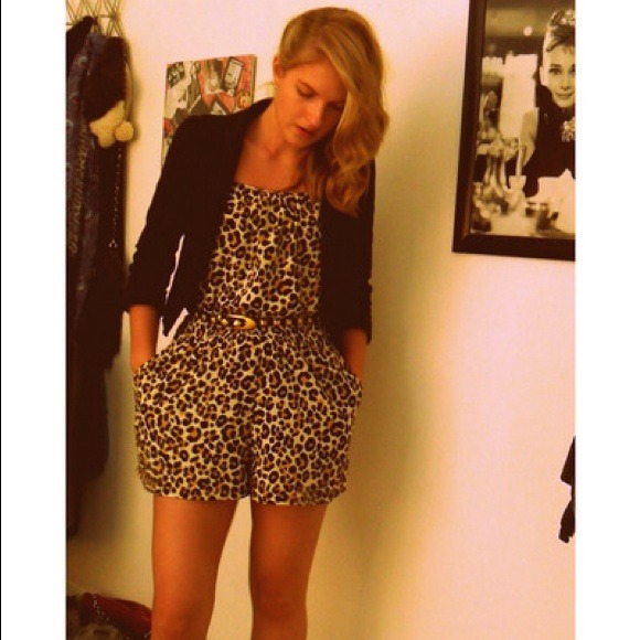 H&M leopard romper