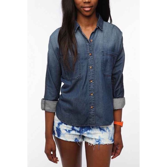 Urban Outfitters Tops - • bundled • Urban Outfitters BDG Chambray Shirt