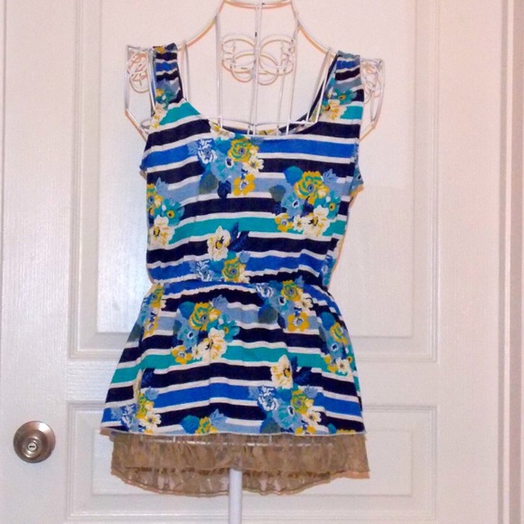 Flora and Stripped Tank