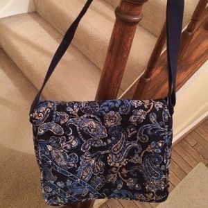 Vera Bradley Messenger bag