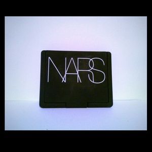 NARS Albatross highlighting blush