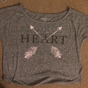 American eagle gray heart arrow tee,
