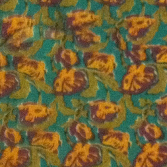 Floral strapless crop top - Picture 2 of 2