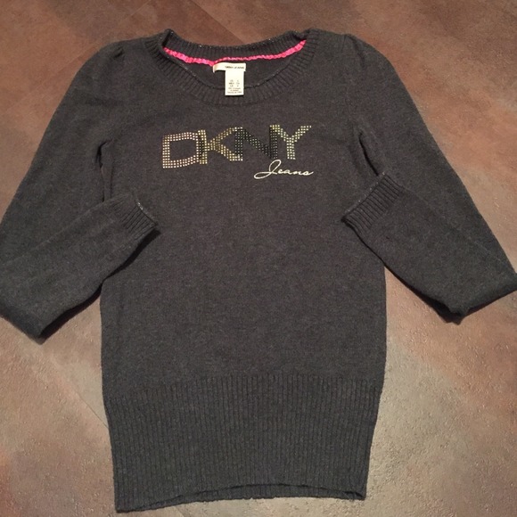 ‼️Clearance‼️Beautiful charcoal grey sweater
