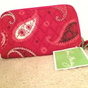 Vera Bradley large Zip-around Wallet