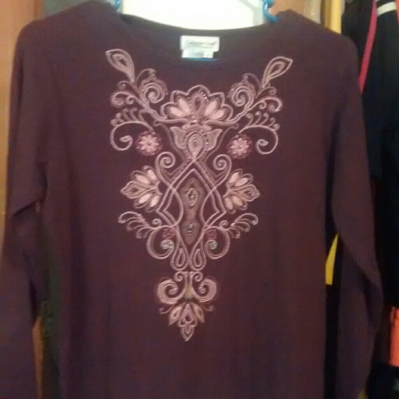 Long sleeve beaded shirt - Picture 1 of 2