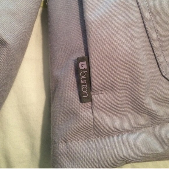 BURTON snowboard/ski coat - Picture 3 of 4