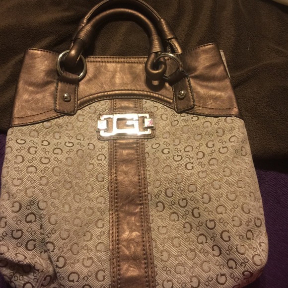 Guess purse