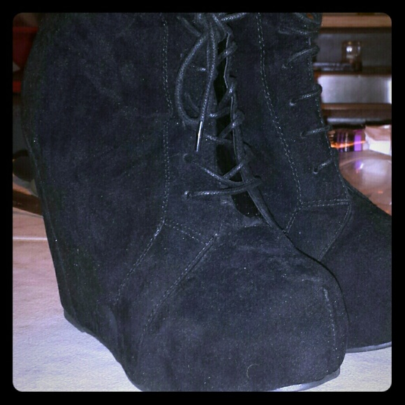 black wedge booties