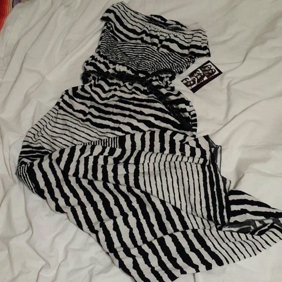 NEW TRIXXI MAXI DRESS