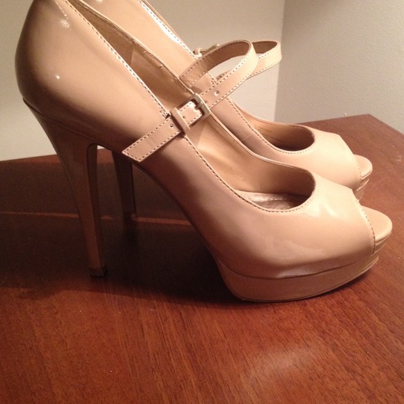 BCBG Paris nude platform peep toe MaryJanes
