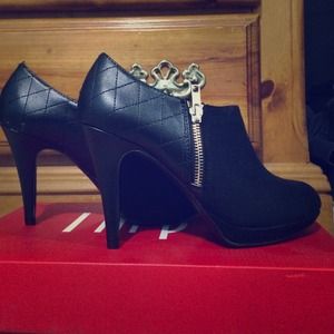 Black Ankle Leather & Suede Quilted Heel Bootie