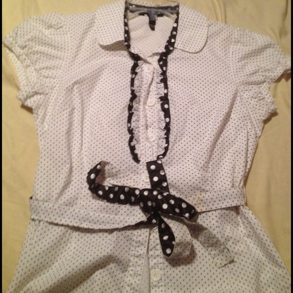 Black and white button shirt - Picture 1 of 4