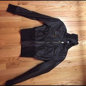 brown short leather jacket