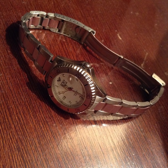 🚫SOLD🚫 Roxy Women's Watch - Picture 2 of 4