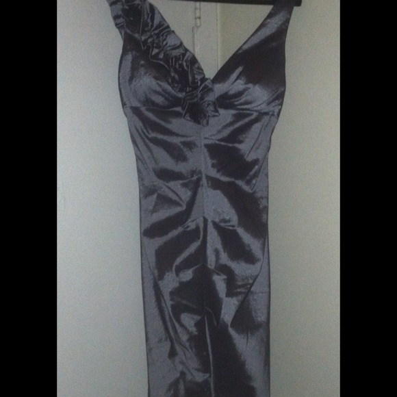 Form fitting stretch dress