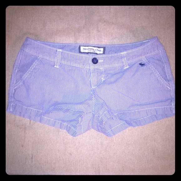 Abercrombie & Fitch Other - Abercrombie & Fitch pinstripe women shorts size 00