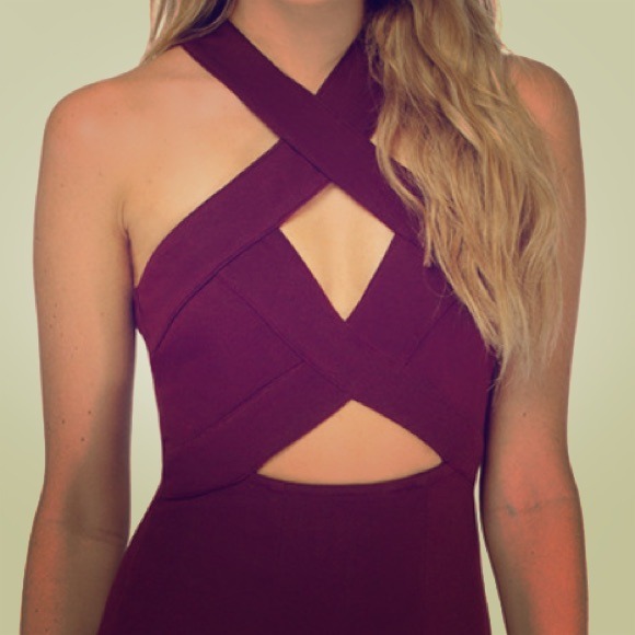 Tobi Stolen Glances Dress; burgundy