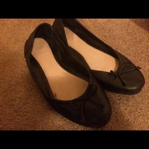 Vince Camuto Black Flats size 10