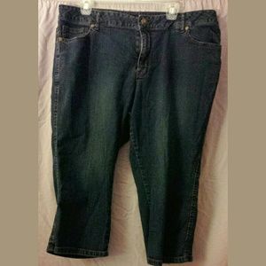 👖👖👖Avenue denim capris🌟🌟🌟