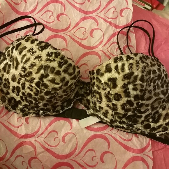 Victoria's Secret PINK Demi Bra in Leopard 36B