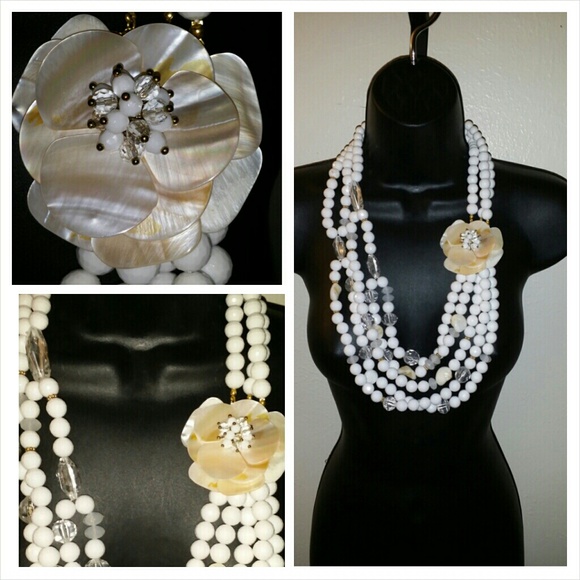 Genuine mother- of- pearl necklace