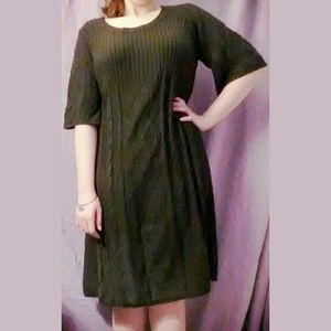 😲👗BRAND NEW! Olive green Pink Rose sweater dress