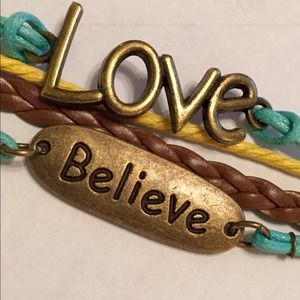 Leather wrap charm bracelet "Believe in Love"