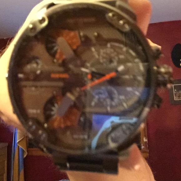 Diesel watch. 3 Bar chronograph - Picture 3 of 4