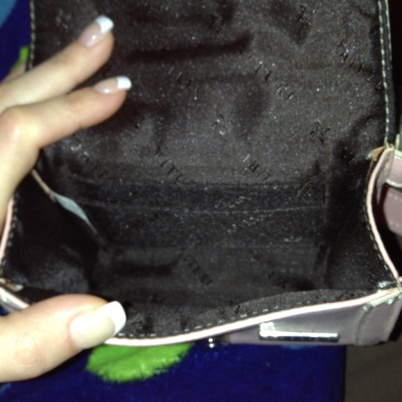 Camera case!! 📷👜 - Picture 3 of 4