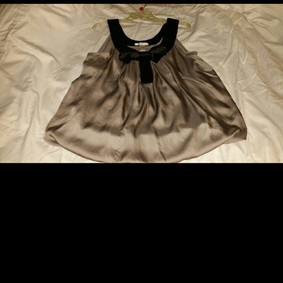 Bronze and black top