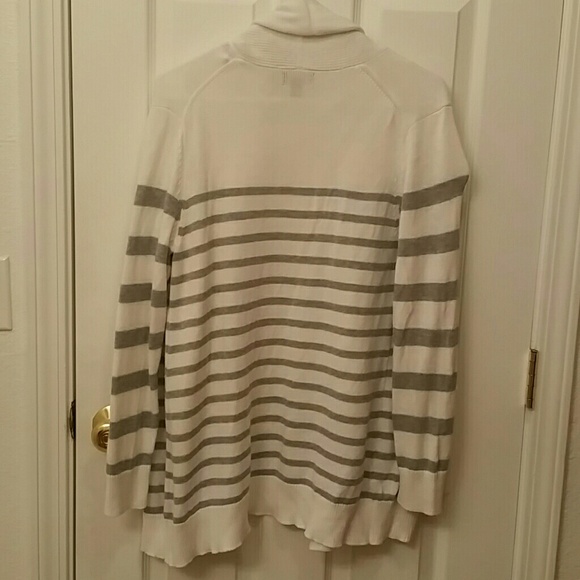 A throw jacket - Picture 2 of 2