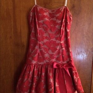 Beautiful red and tan dress!