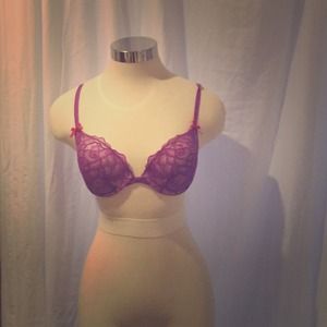Betsey Johnson lace purple bra size 36B.