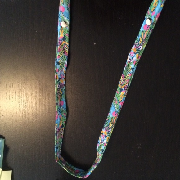 Lilly pulitzer croakies in hot spot