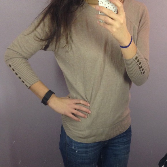 Sold in bundle - Picture 3 of 4