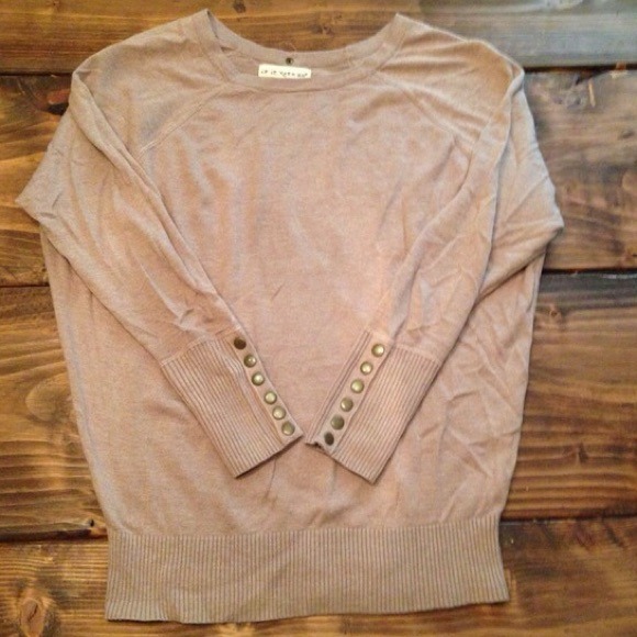 Sold in bundle - Picture 4 of 4