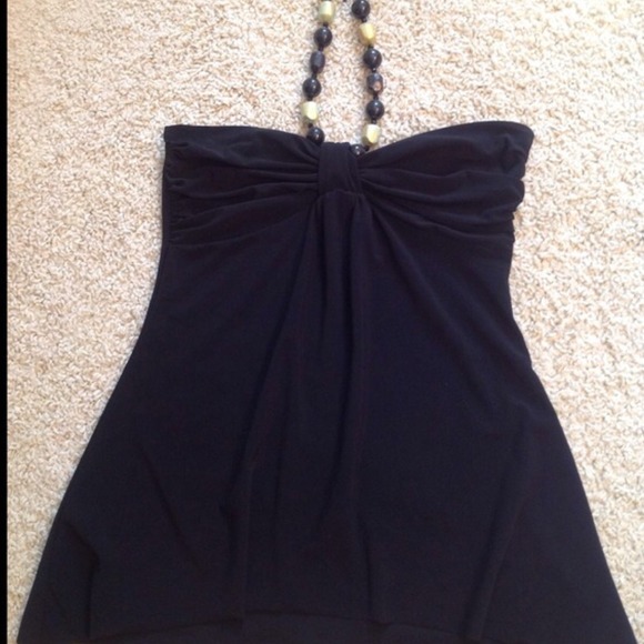 BUNDLE: WS strapless black/black white tops.