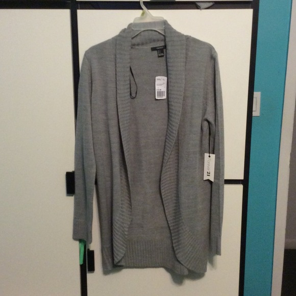 Brand new with tags Forever 21 sweater