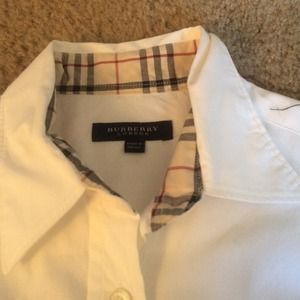 Burberry blouse small
