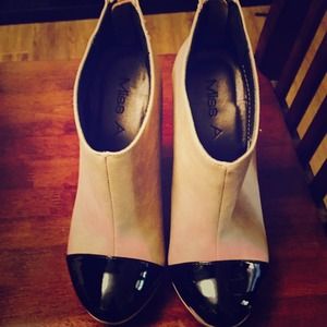 Cap Toe Bootie Nude and Black