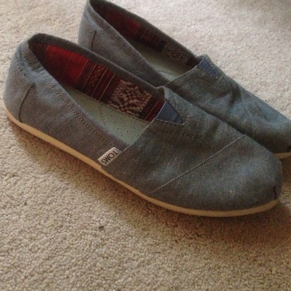 TOMS a