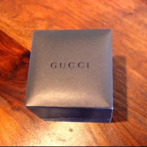 Leather Gucci Watch Bracelet - Picture 3 of 4