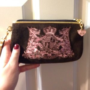 Juicy Couture wristlet