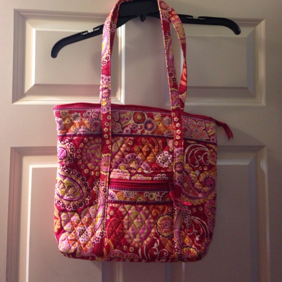 Vera Bradley tote bag