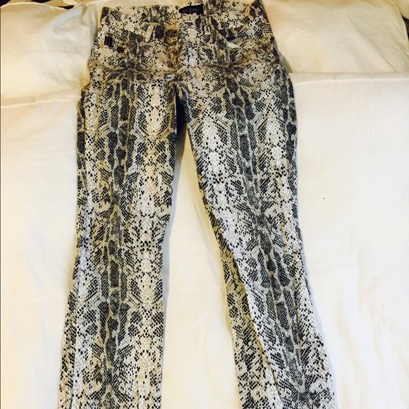 Black dotted snake print guess pants; tots fetch! - Picture 2 of 4