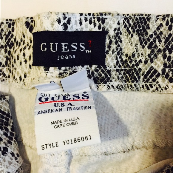 Black dotted snake print guess pants; tots fetch! - Picture 4 of 4